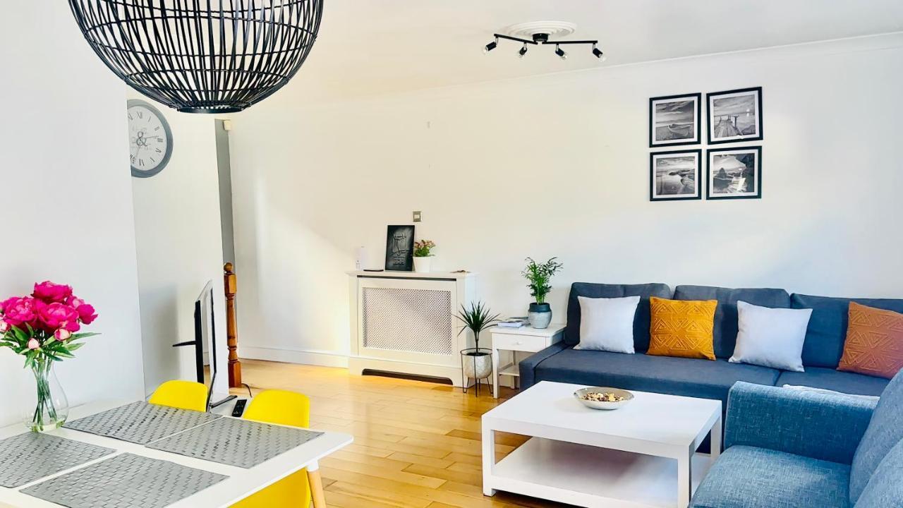 Amazing Location - City Of London- 2 Bedroom Stunning Canal View House With Private Garden,Parking & Balcony Exterior foto
