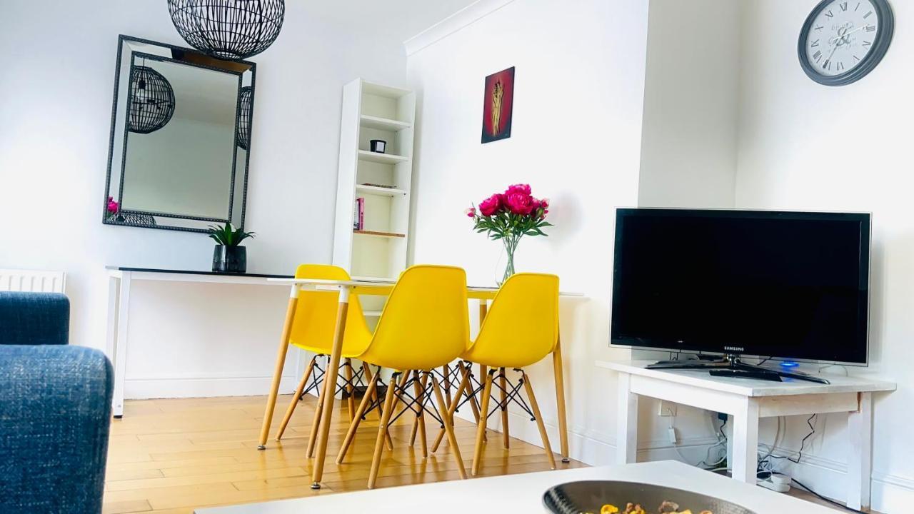 Amazing Location - City Of London- 2 Bedroom Stunning Canal View House With Private Garden,Parking & Balcony Exterior foto