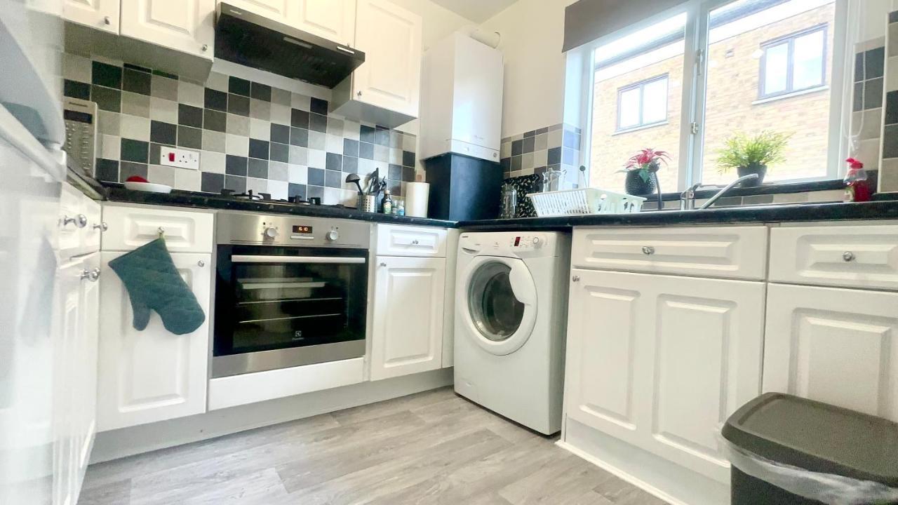 Amazing Location - City Of London- 2 Bedroom Stunning Canal View House With Private Garden,Parking & Balcony Exterior foto