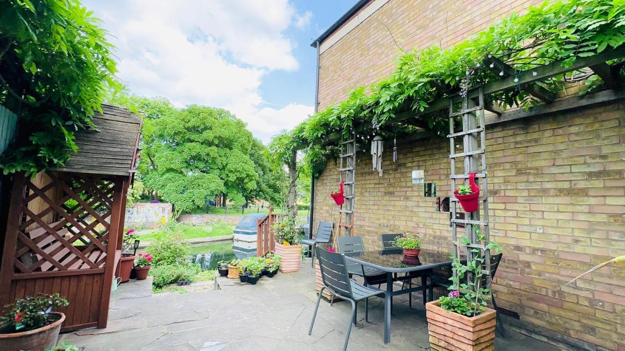 Amazing Location - City Of London- 2 Bedroom Stunning Canal View House With Private Garden,Parking & Balcony Exterior foto
